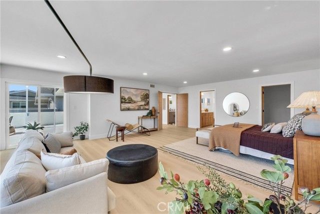3690 Marigold, Seal Beach, CA 90740