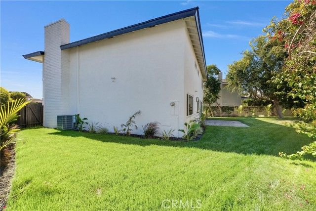 3690 Marigold, Seal Beach, CA 90740