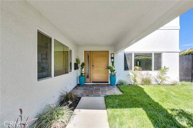 3690 Marigold, Seal Beach, CA 90740