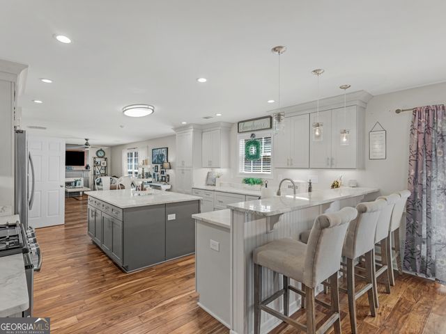 142 River Park Circle, Mcdonough, GA 30252