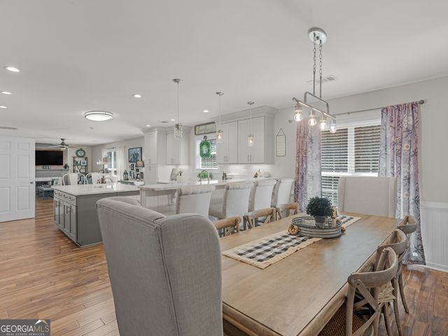 142 River Park Circle, Mcdonough, GA 30252