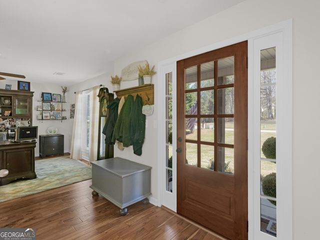 142 River Park Circle, Mcdonough, GA 30252