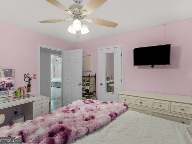 142 River Park Circle, Mcdonough, GA 30252