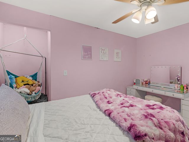 142 River Park Circle, Mcdonough, GA 30252