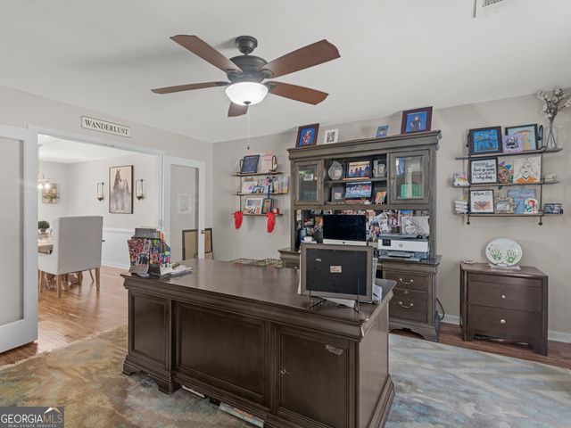 142 River Park Circle, Mcdonough, GA 30252