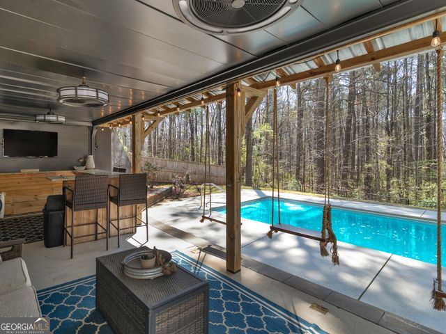 142 River Park Circle, Mcdonough, GA 30252