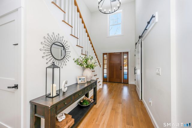 38 Macdonald Road, Trumbull, CT 06611