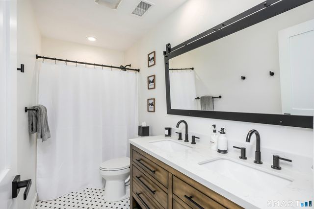 38 Macdonald Road, Trumbull, CT 06611