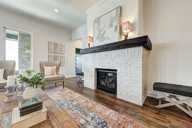 7210 E Queens Place, Broken Arrow, OK 74014