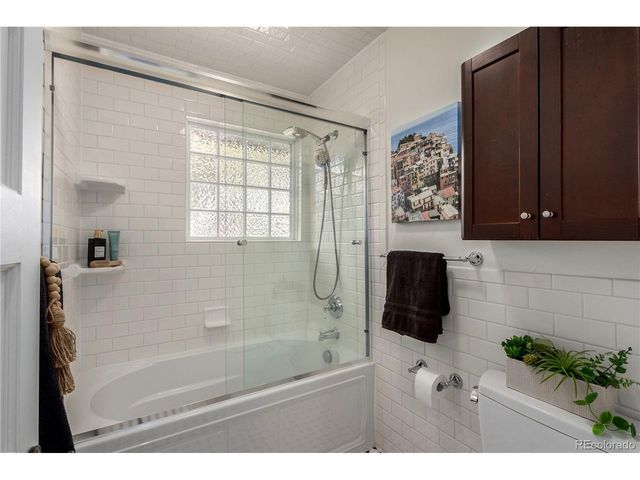 5441 S Clinton Ct, Greenwood Village, CO 80111
