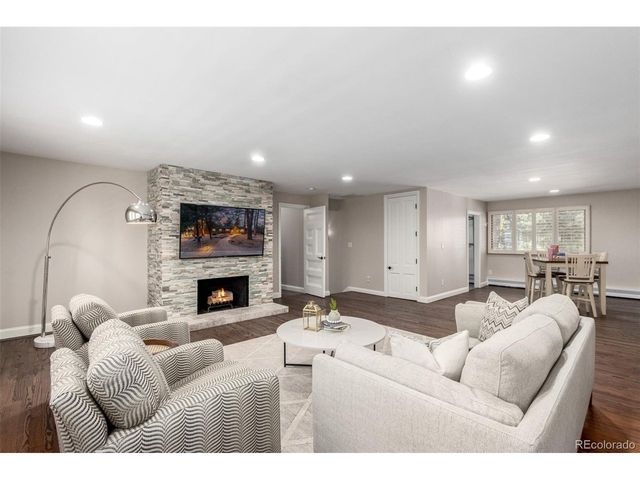 5441 S Clinton Ct, Greenwood Village, CO 80111
