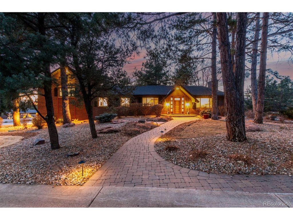 5441 S Clinton Ct, Greenwood Village, CO 80111