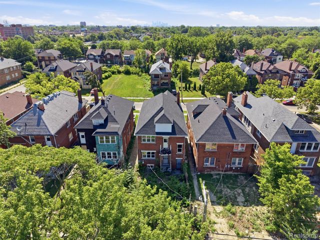 5030 S Martindale Street, Detroit, MI 48204