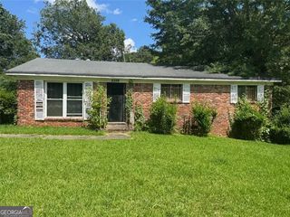 2356 COUNTY LINE Road SW, Atlanta, GA 30331