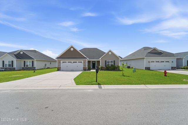 289 Crossroads Store Drive, Jacksonville, NC 28546