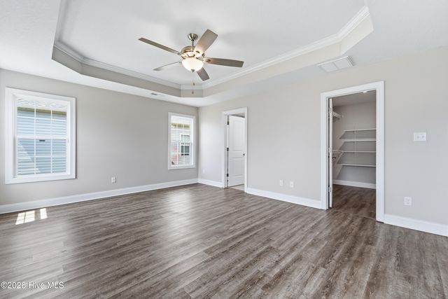 289 Crossroads Store Drive, Jacksonville, NC 28546