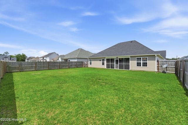 289 Crossroads Store Drive, Jacksonville, NC 28546