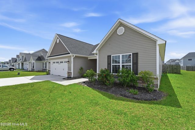 289 Crossroads Store Drive, Jacksonville, NC 28546