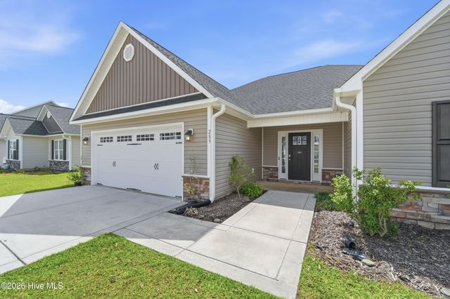 289 Crossroads Store Drive, Jacksonville, NC 28546