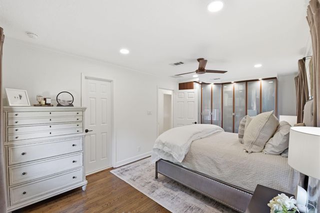 5325 Nina Lee Lane, Houston, TX 77092