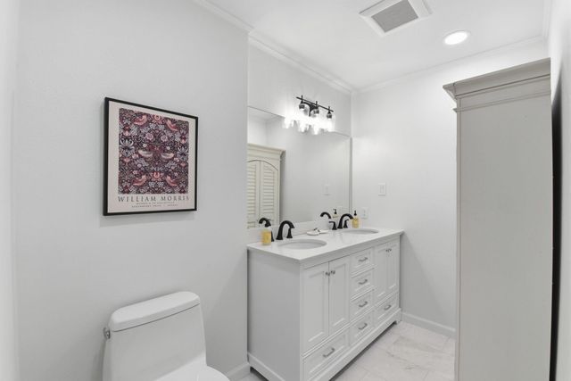 5325 Nina Lee Lane, Houston, TX 77092