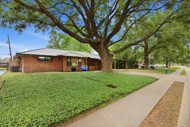 5325 Nina Lee Lane, Houston, TX 77092