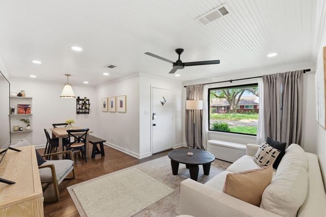 5325 Nina Lee Lane, Houston, TX 77092