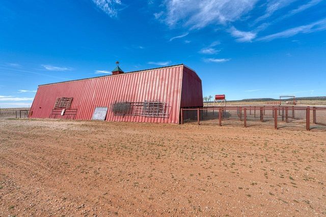 99 Pauline Road, Mcintosh, NM 87032