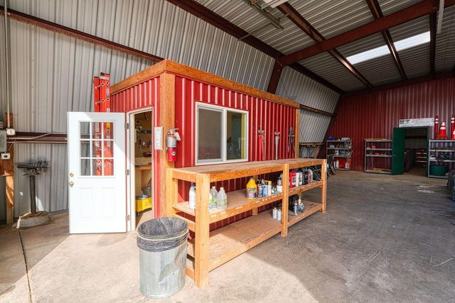 99 Pauline Road, Mcintosh, NM 87032