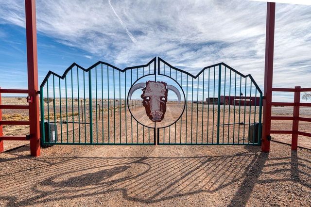 99 Pauline Road, Mcintosh, NM 87032