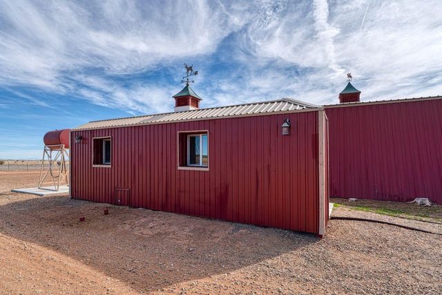 99 Pauline Road, Mcintosh, NM 87032