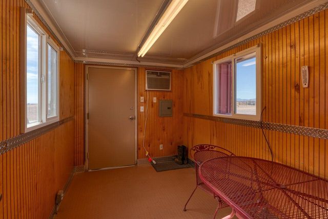 99 Pauline Road, Mcintosh, NM 87032