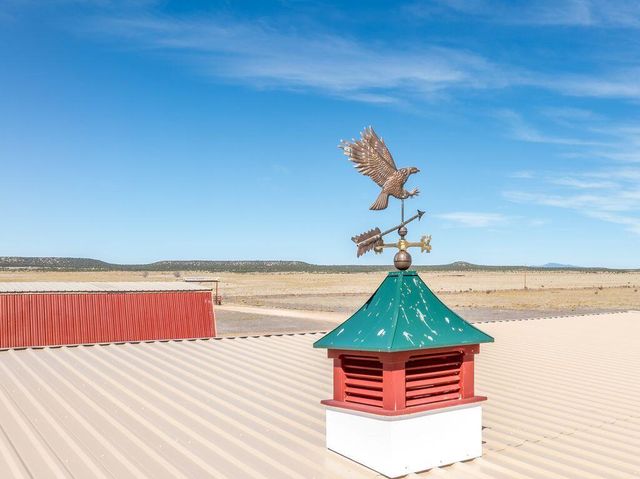 99 Pauline Road, Mcintosh, NM 87032