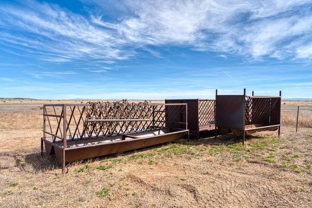 99 Pauline Road, Mcintosh, NM 87032