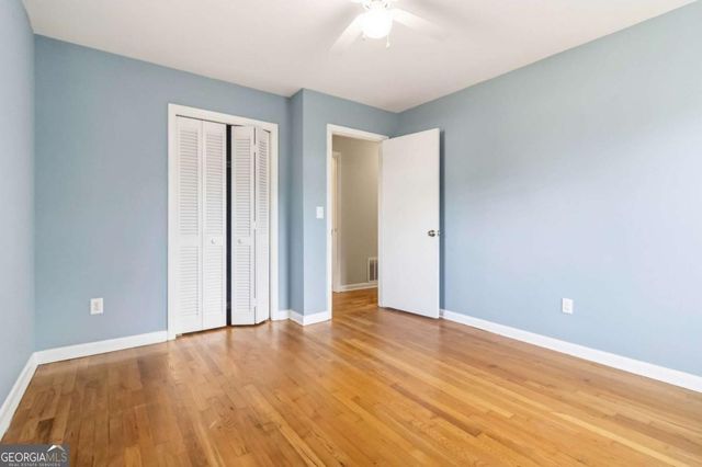 5524 Laurel Lane NW, Lilburn, GA 30047