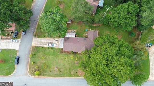 5524 Laurel Lane NW, Lilburn, GA 30047