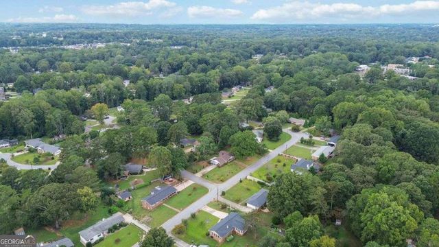 5524 Laurel Lane NW, Lilburn, GA 30047