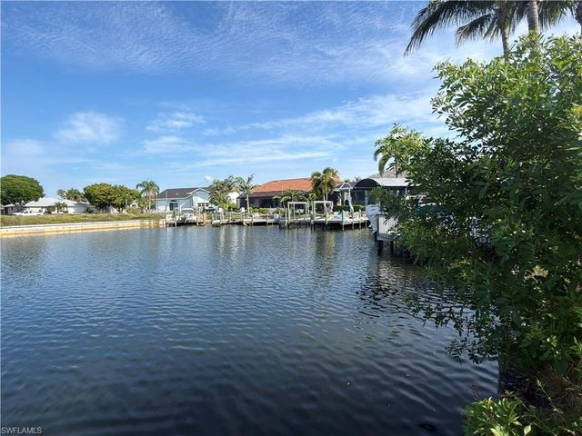 4000 SW 26th AVE, Cape Coral, FL 33914
