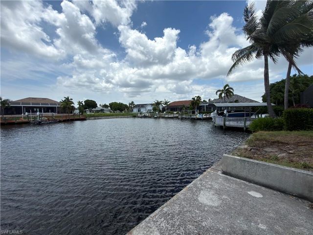 4000 SW 26th AVE, Cape Coral, FL 33914