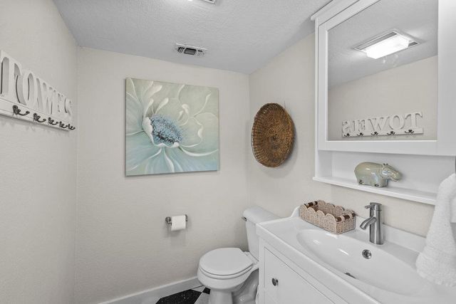 612 Port 4, Horseshoe Bay, TX 78657