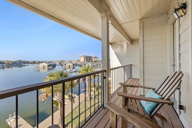 612 Port 4, Horseshoe Bay, TX 78657