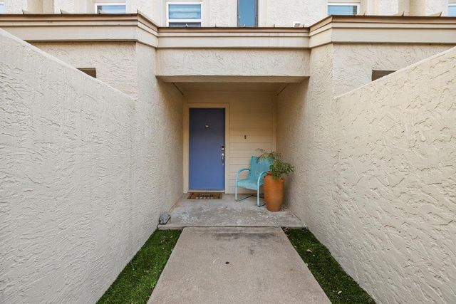 612 Port 4, Horseshoe Bay, TX 78657