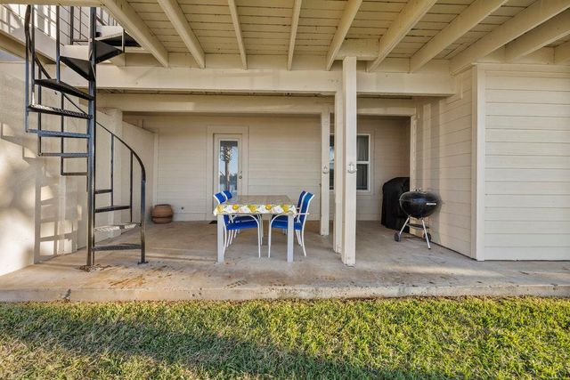 612 Port 4, Horseshoe Bay, TX 78657