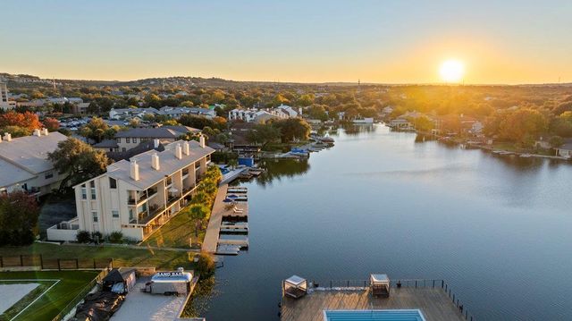 612 Port 4, Horseshoe Bay, TX 78657