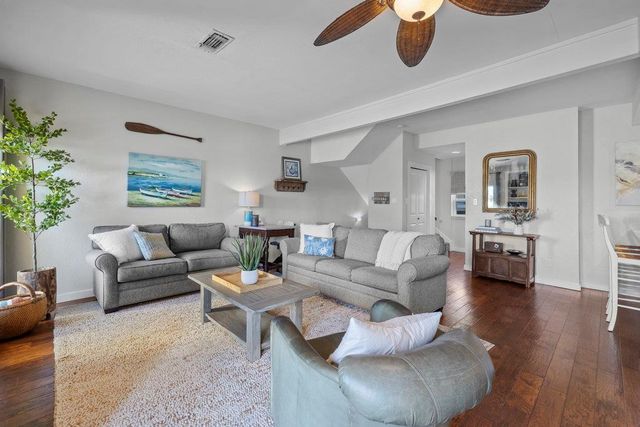 612 Port 4, Horseshoe Bay, TX 78657