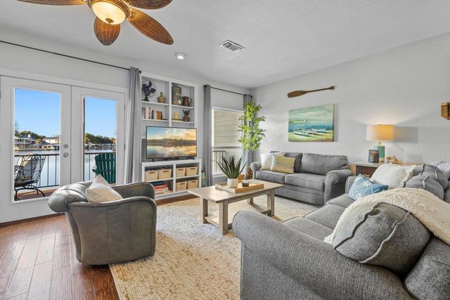 612 Port 4, Horseshoe Bay, TX 78657