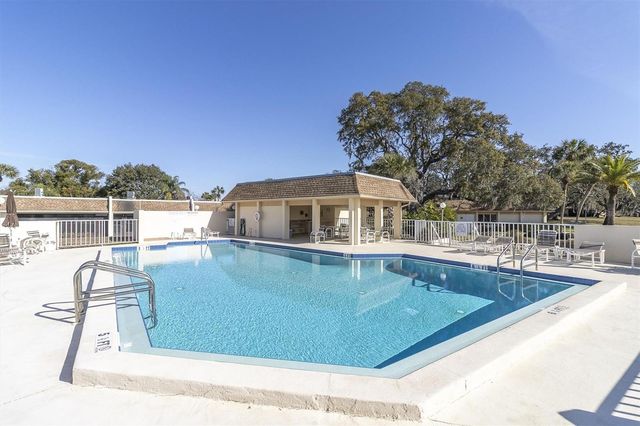 8141 BRADDOCK CIRCLE 3, Port Richey, FL 34668