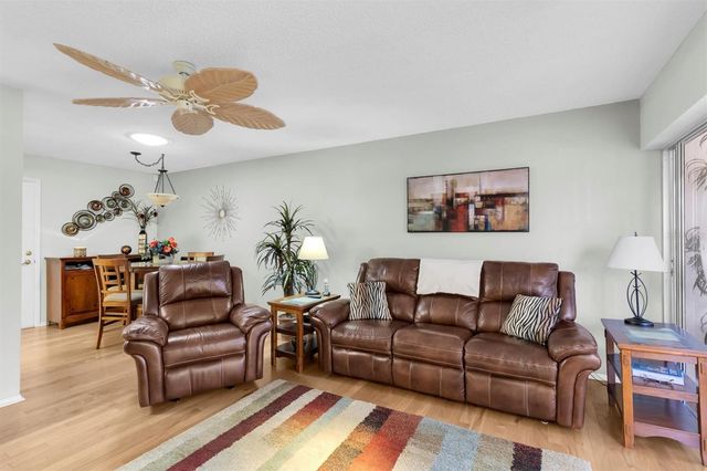 8141 BRADDOCK CIRCLE 3, Port Richey, FL 34668