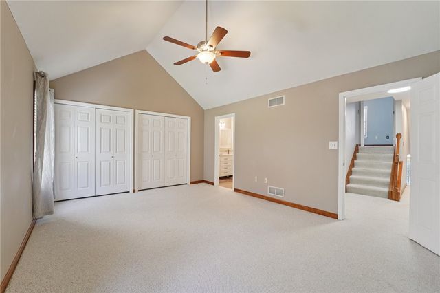 2119 Huntington Ct S, Franklin Park, PA 15090