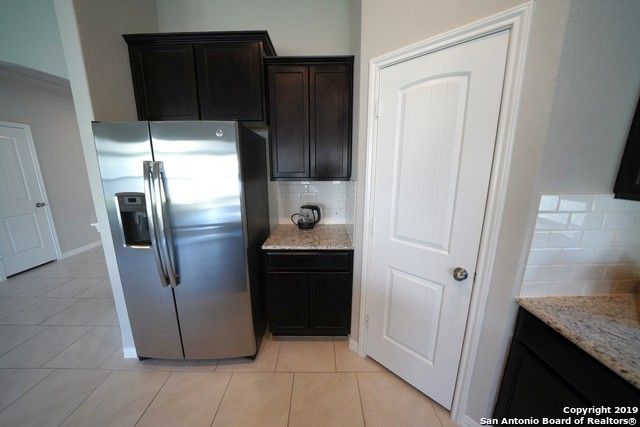 723 GALLORETTE BLF, San Antonio, TX 78245
